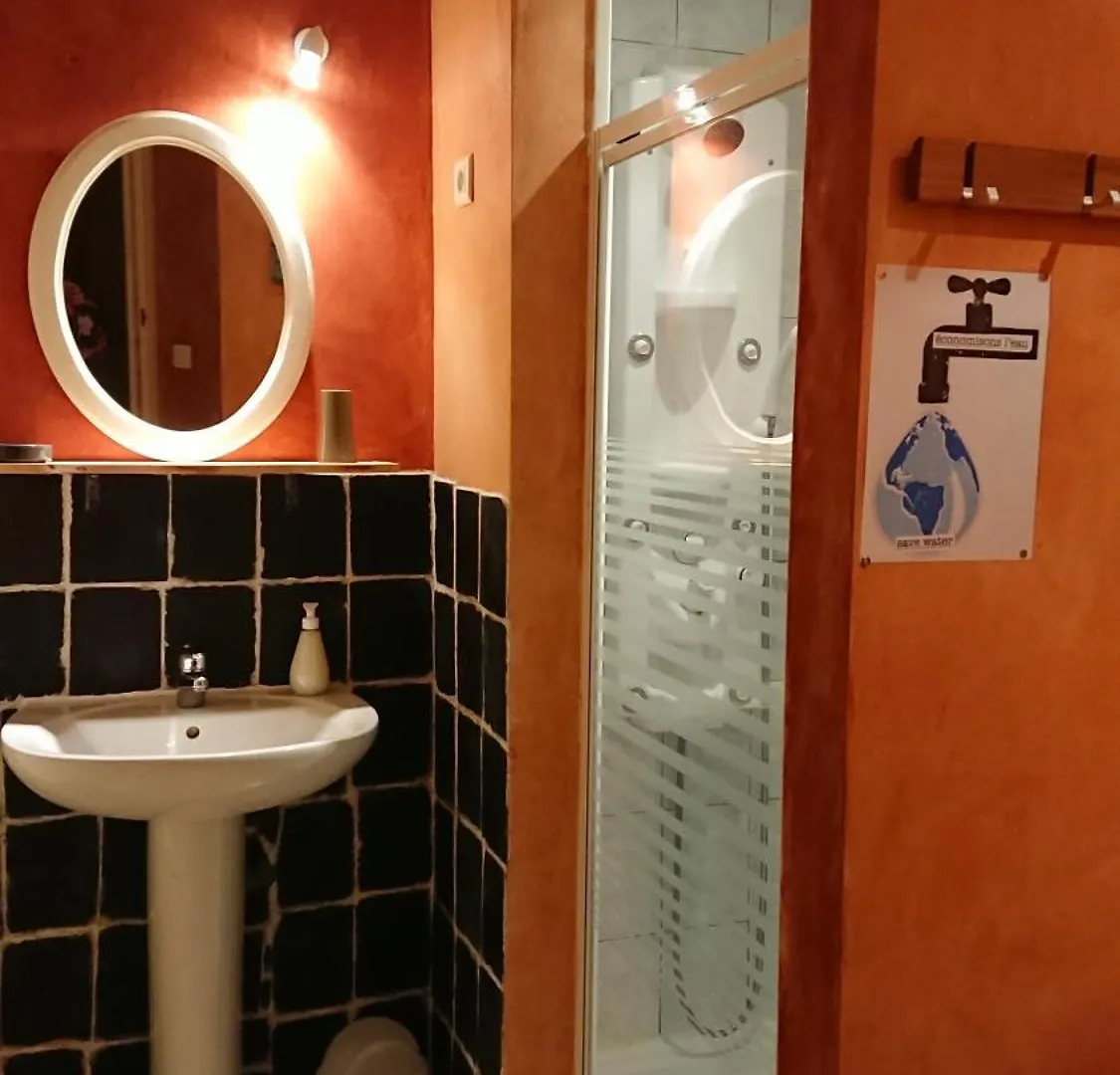 Oda ve Kahvaltı Chambres D'Hotes Proche Saint Malo Et Mont Saint Michel La Boussac